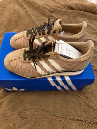 Zapatillas Adidas SL 72 OG Beige Blancas
