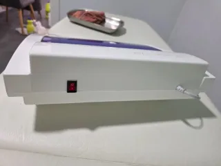 Esterilizador UV Blanco y Azul