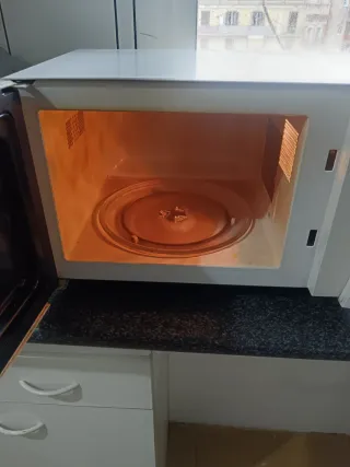 Microonda Candy Blanco