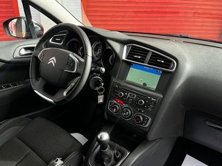 Citroën C4 1.6 VTi 120cv Collection