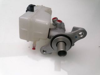 BOMBA FRENO DACIA SANDERO (6)