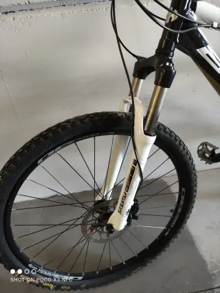 Bicicleta de Montaña Doble Suspensión