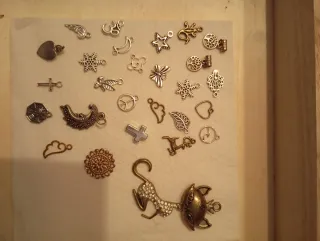 Lote de perlas y abalorios para manualidades