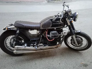 Guzzi Lario 650 Cafe Racer Custom