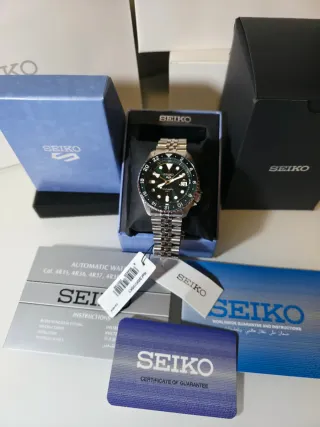 Reloj automático Seiko SKX Sports GMT
