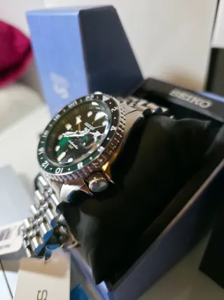 Reloj automático Seiko SKX Sports GMT