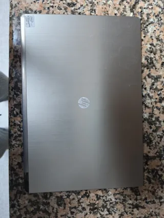 Ordenador HP Portátil Gris/Plateado Folio 13.