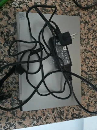 Ordenador HP Portátil Gris/Plateado Folio 13.