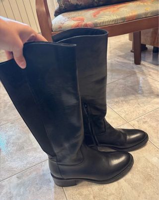 Stivali neri al ginocchio