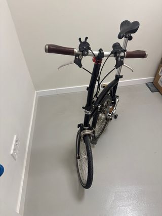 Bicicleta Brompton Negra Plegable