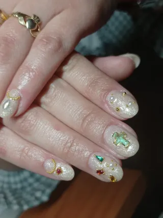 Manicurista a Domicilio.