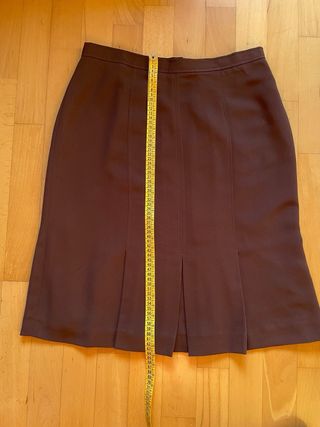 Falda marrón