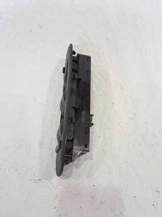 MANDO ELEVALUNAS DELANTERO IZQUIERDO FORD S-MAX (CA1)