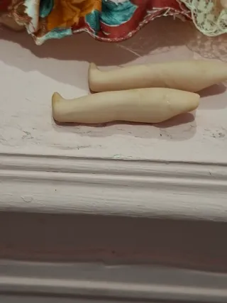 Lotto di 20 Mini Bambole in Porcellana Biscuit Vintage