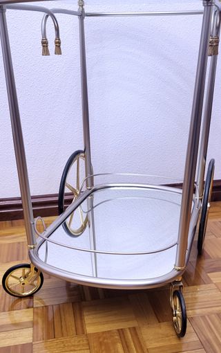 Mesa camarera dorada cristal con ruedas