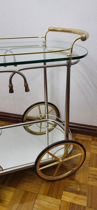 Mesa camarera dorada cristal con ruedas