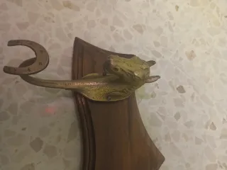 Perchero Madera y Metal Caballos