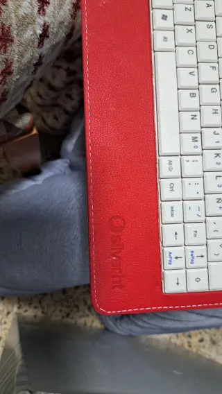Funda Roja con Teclado para Tablet Osbecht