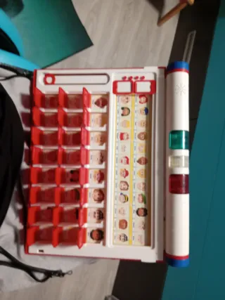 Quién es Quién MB Juego Preguntas