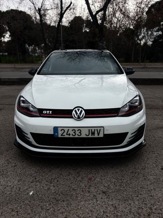 Volkswagen Golf GTI 2017 nacional Full extras
