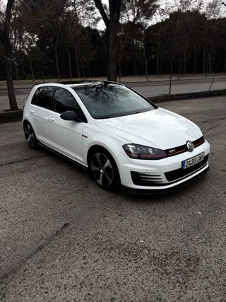 Volkswagen Golf GTI 2017 nacional Full extras