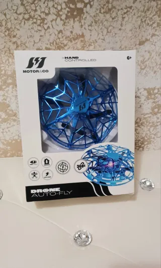 Drone Auto-Fly MOTOR & CO Blu
