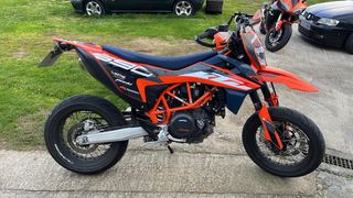 KTM 690 SMC R Supermotard