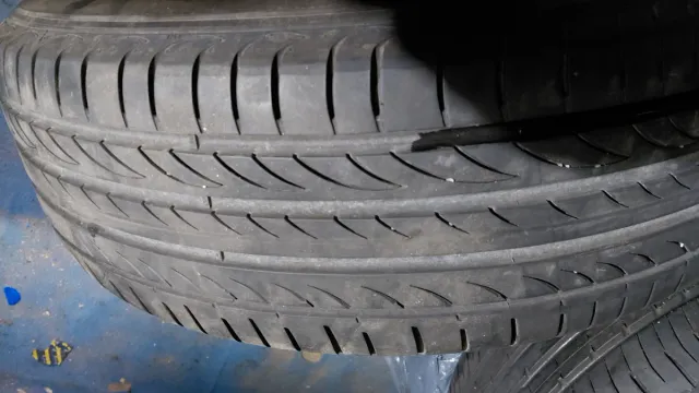 Neumático 225/60/18