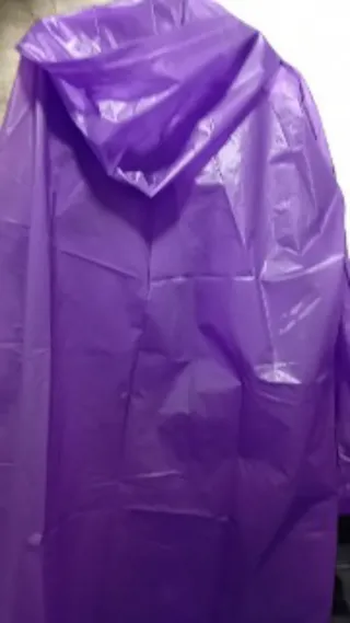 Chubasquero Morado Talla Única