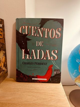 Cuentos de hadas (Clásicos ilustrados) (Spanish...