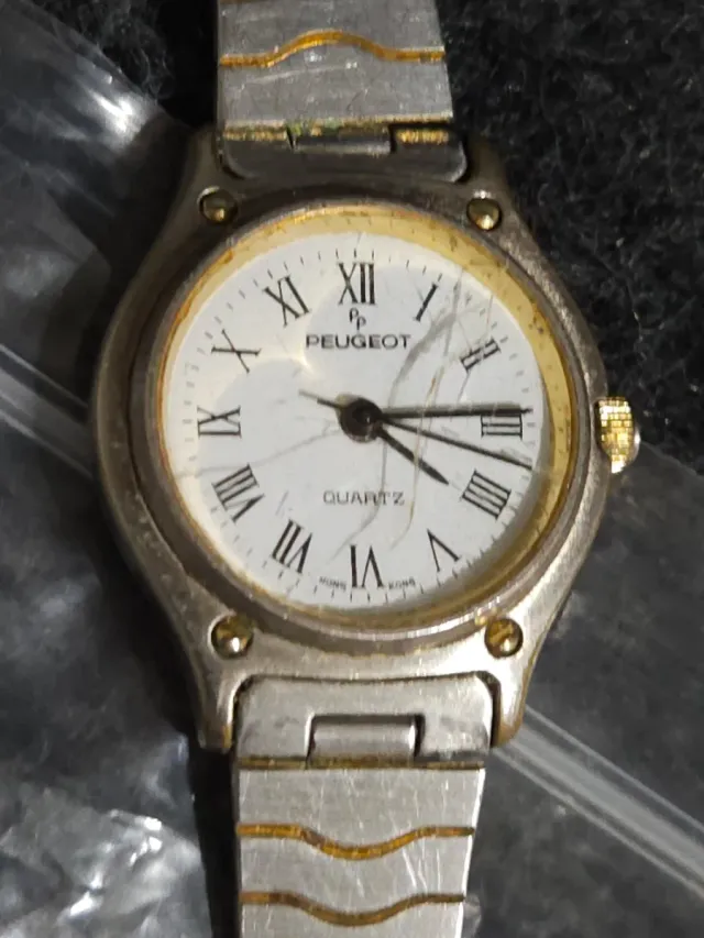 Lote 4 Relojes Emporio Armani, Lotus