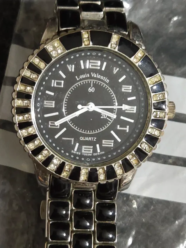 Lote 4 Relojes Emporio Armani, Lotus