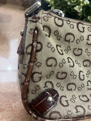 Bolso Guess Beige y Marrón