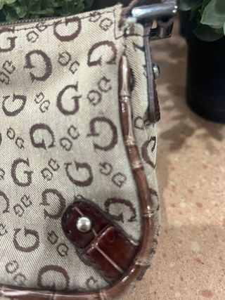 Bolso Guess Beige y Marrón