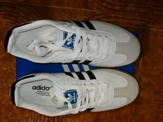 Adidas Samba Scarpe Bianche e Nere