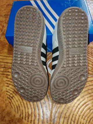Adidas Samba Scarpe Bianche e Nere