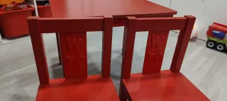 Mesa y 2 Sillas IKEA Rojas (Lo han dado todo)