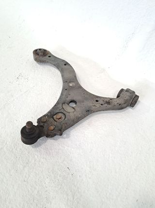 BRAZO SUSPENSION INFERIOR DELANTERO IZQUIERDO KIA CARNIVAL