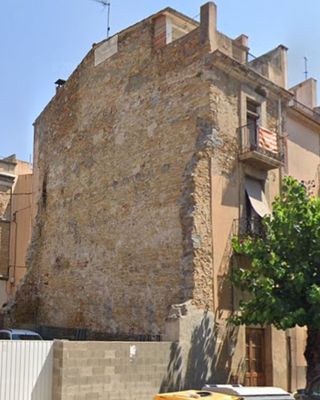 CASA EN VENDA A LA BISBAL D’EMPORDÀ