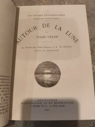 Alrededor de la luna/ Around the moon (Spanish ...