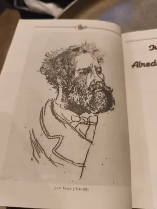 Alrededor de la luna/ Around the moon (Spanish ...