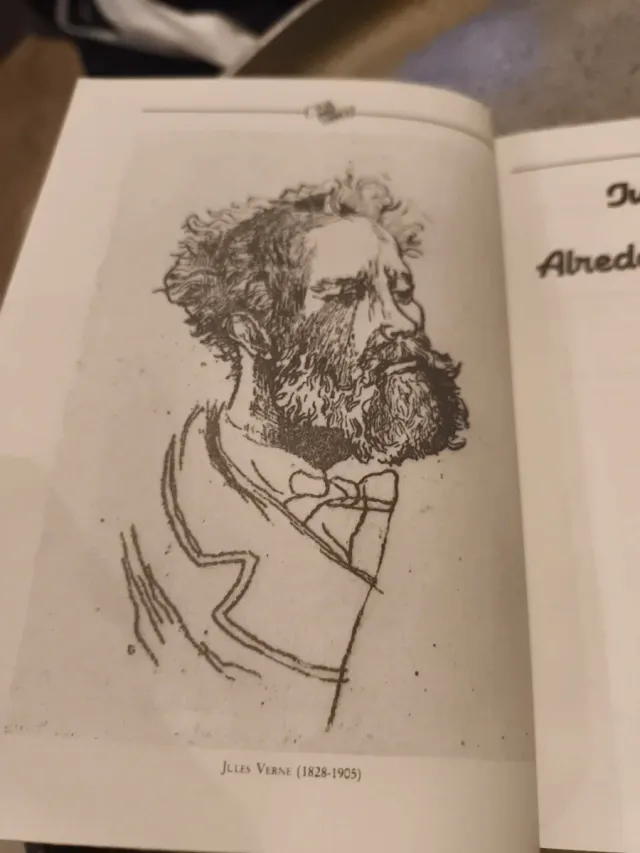 Alrededor de la luna/ Around the moon (Spanish ...