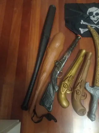 Accesorios Disfraz Pirata: Pistolas, Espadas, Band