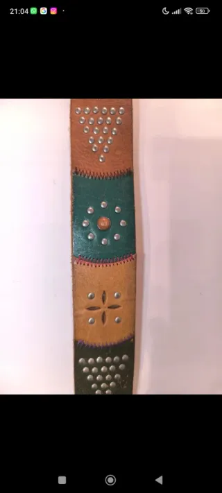 Cinturón de cuero.