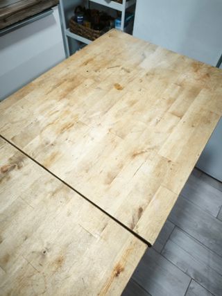 Mueble madera con ruedas precio unidad tengo 3