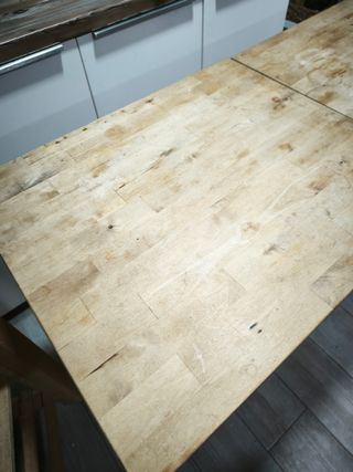 Mueble madera con ruedas precio unidad tengo 3