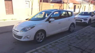 Renault Grand Scenic 2013
