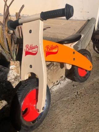 Bici de madera para niños