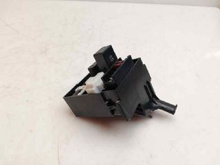 CAJA RELES / FUSIBLES TOYOTA RAV 4 (A2) (3)