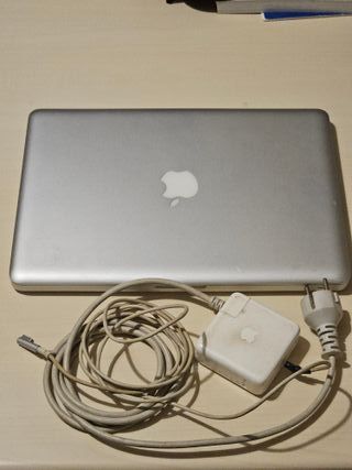 Apple MacBook 5,1 2008 4GB Argento